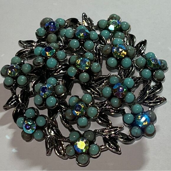 Turquoise seed beads aurora AB rhinestones 2" floral Brooch Silvertone vintage - Picture 3 of 5